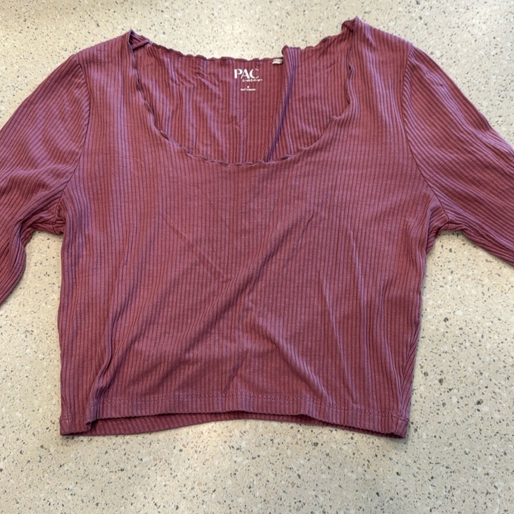 pacsun cropped long sleeve